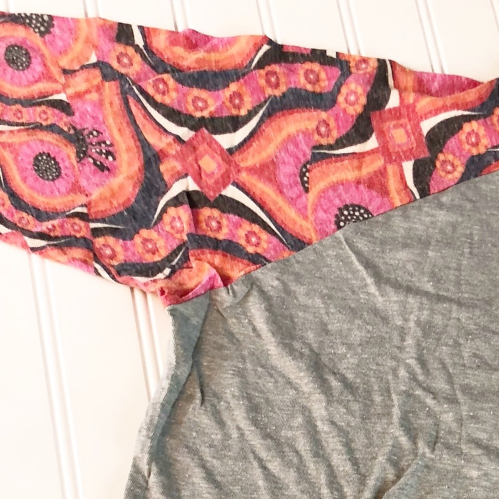 LuLaRoe Randy (medium) - Picture 2 of 2